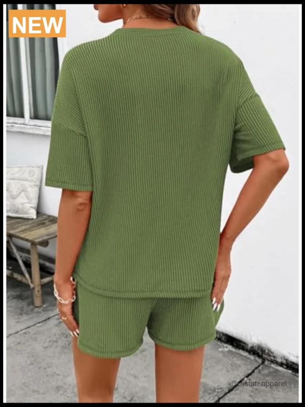 2 Piece Lounge Set Short Sleeve Tee High Waisted Shorts with Pockets